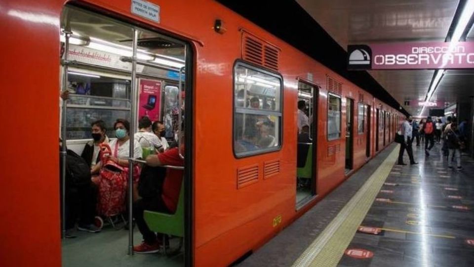 El Metro tuvo retrasos por sacar a un cadáver de las vías