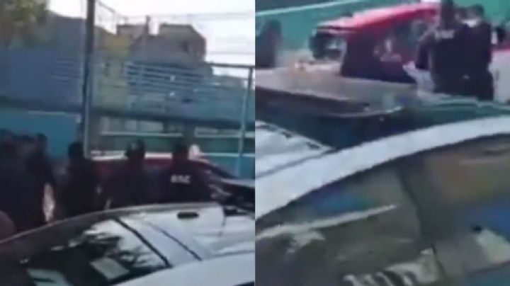 Así embistió este taxi a policías en Iztapalapa