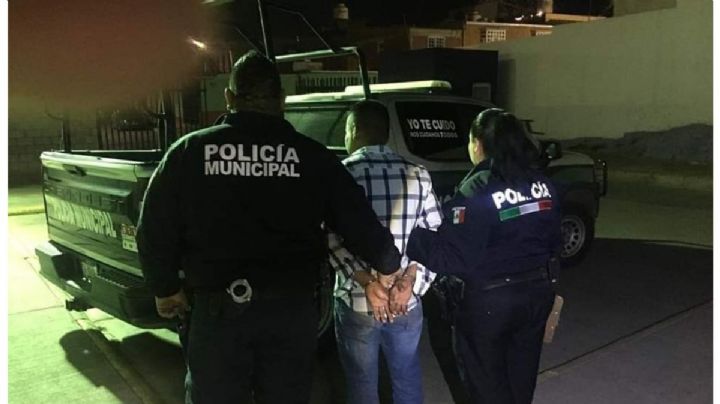 ¿Tóxica dónde? Mujer rompe vidrios del auto de su pareja por salir de fiesta