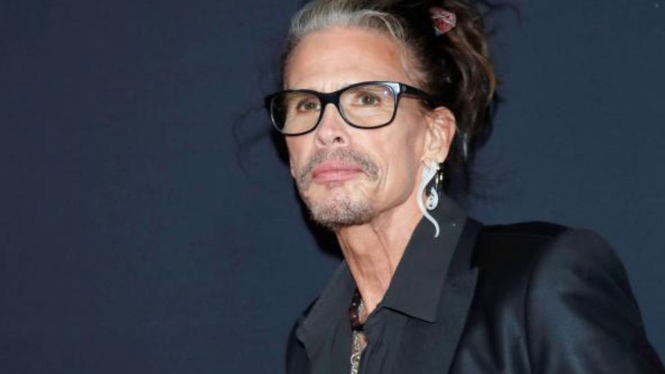 Por abuso a una menor, acusan a Steven Tyler