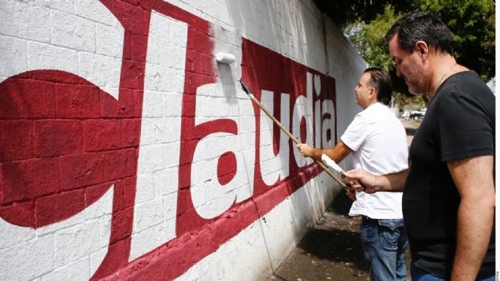 Diputados del PAN pintan de blanco las paredes en apoyo a Claudia Sheinbaum