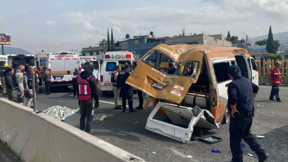 Así ocurrió el accidente que dejó un saldo de 15 heridos y un muerto en la carretera México-Puebla