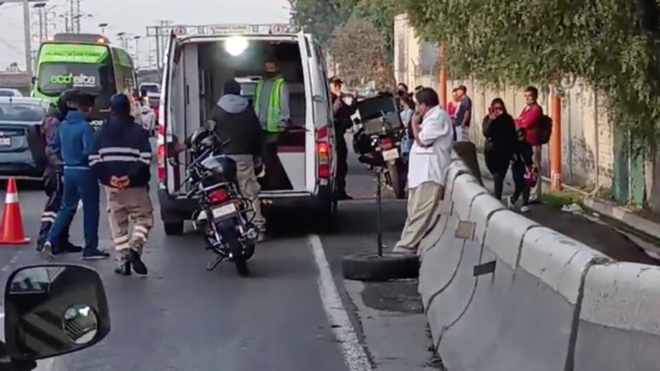 El accidente se dio entre transporte público y motociclistas