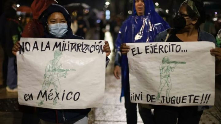 VIDEOS Así se puso la Marcha contra la Militarización de México