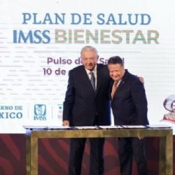 Firman 23 gobernadores acuerdo nacional para federalizar los servicios de salud