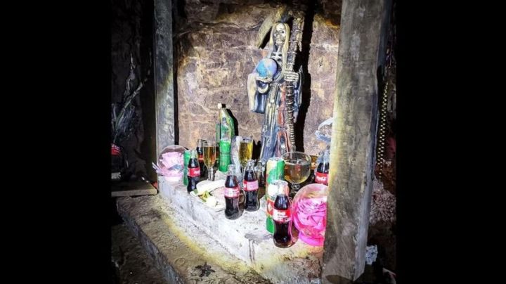 Hidalgo: Encuentran altar a la Santa Muerte en túnel de huachicol