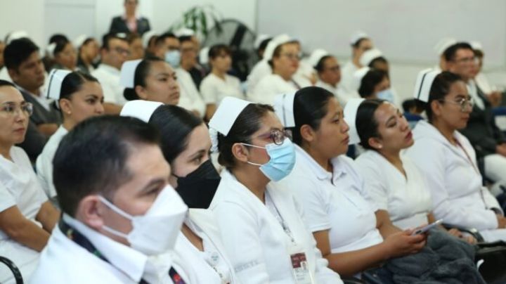 Inicia ISSSTE 10 cursos postécnicos en Escuela Nacional de Enfermería