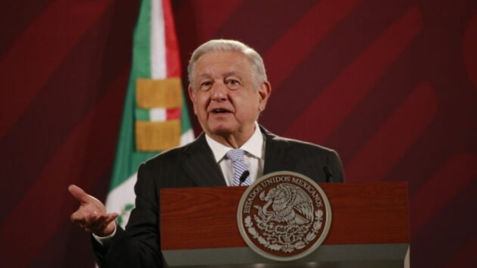 AMLO opinó sobre el caso de empresas que denuncian a Kimberly Clark, de la cual es dueña Claudio X. González
