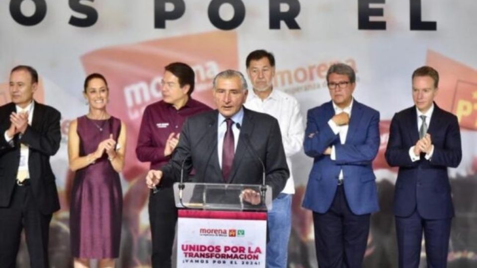 Tras dar a conocer el resultado de las encuestas, los liderazgos de Movimiento Regeneración Nacional y los aspirantes fijaron su postura respeto a los resultados.
